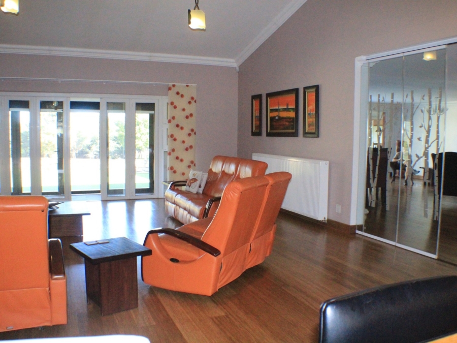 4 Bedroom Property for Sale in Parys Free State
